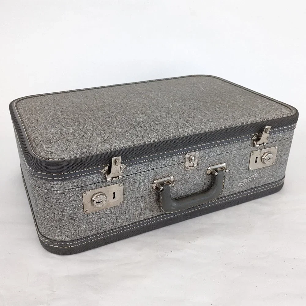 💼✈️ Vintage TravelJoy Locking Hardshell Suitcase ✈️💼